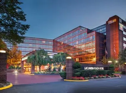 nyclg exterior 1 1920w